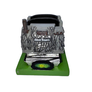 Th13teen Train Resin